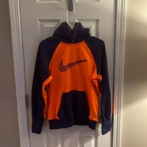 Nike Women’s Therma-Fit Hoodie